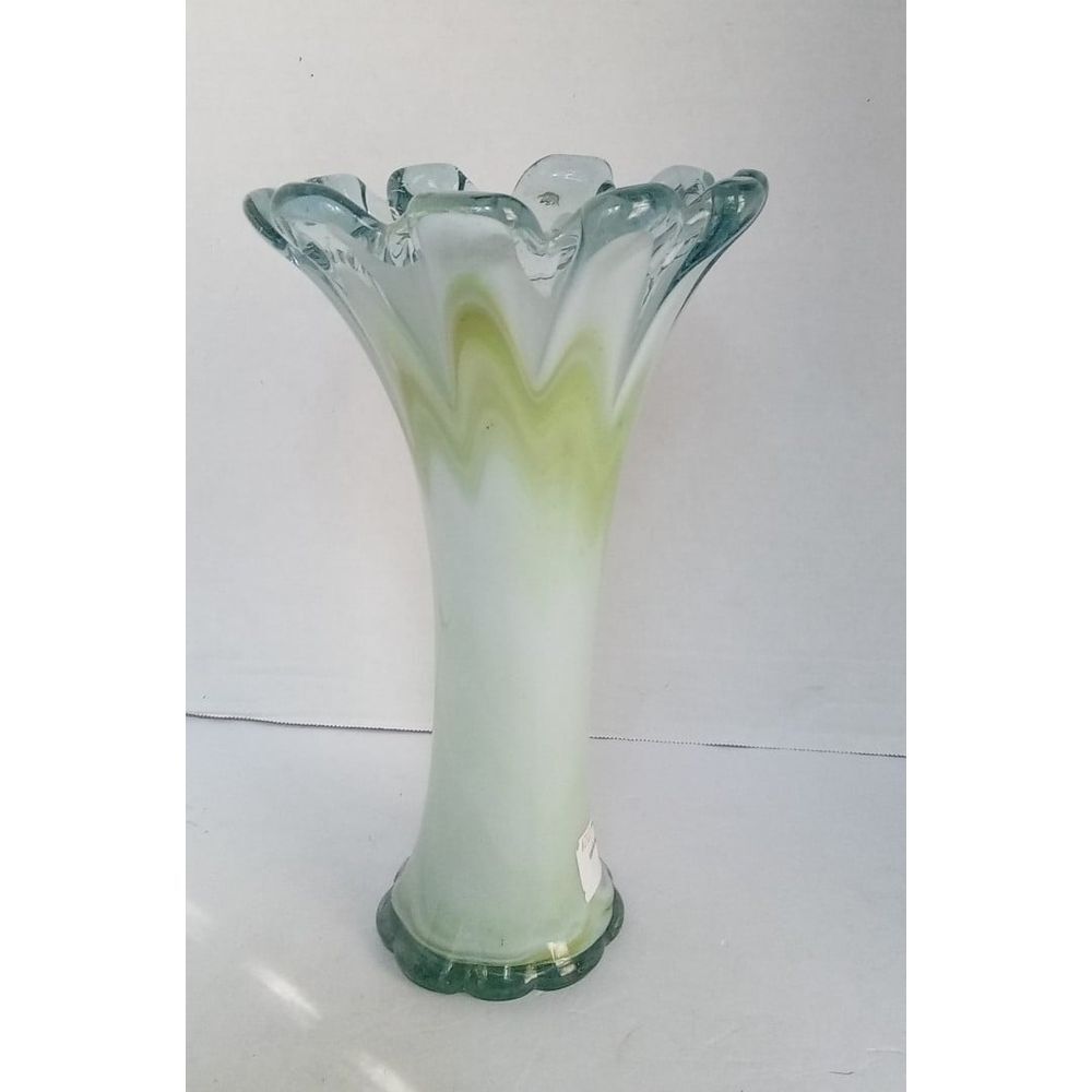 Vintage Art Glass‎ Ruffled Edge Frosted Green Gradient Flower Centerpiece Decor